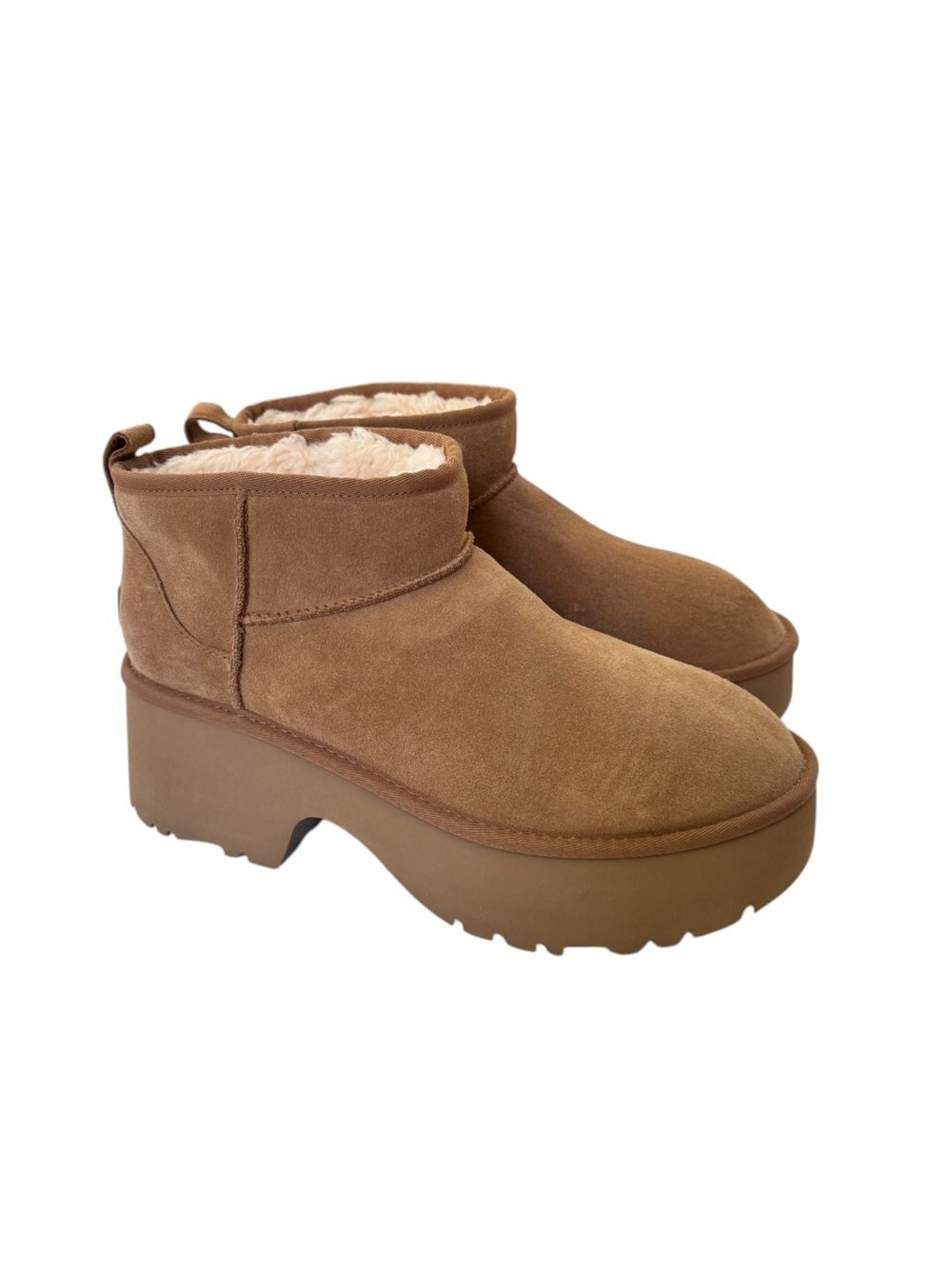 NEW UGG Classic Ultra Mini New Heights Platform Boot Women Size 12 with Flaw